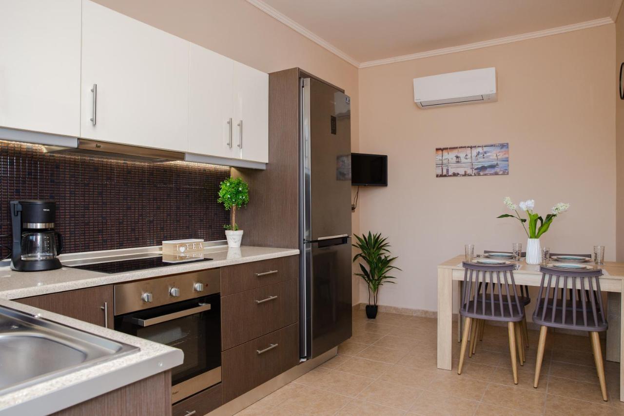 Electi Apartments Charaki Exterior foto